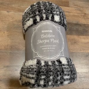 Kirkland’s Baldwin Sherpa plaid plush throw blanket
